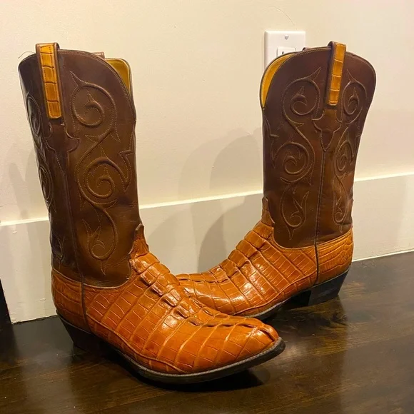 Lucchese Handmade Alligator Tail Cowboy Boots Lucchese Classics Caiman Tail Cowboy Boots Mens 8 D White  main image 3